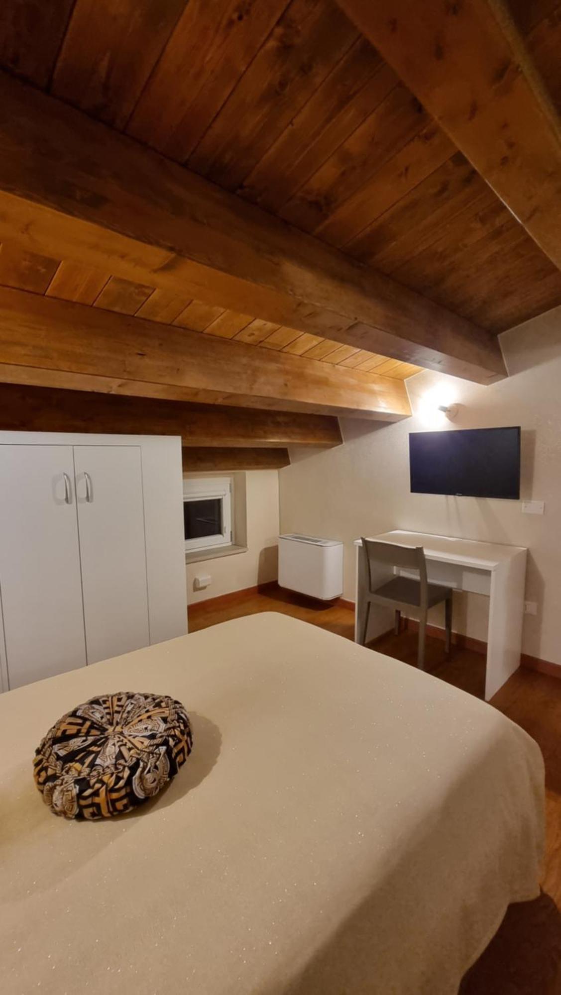 B&B Palazzo Del Contestabile Troia Luaran gambar